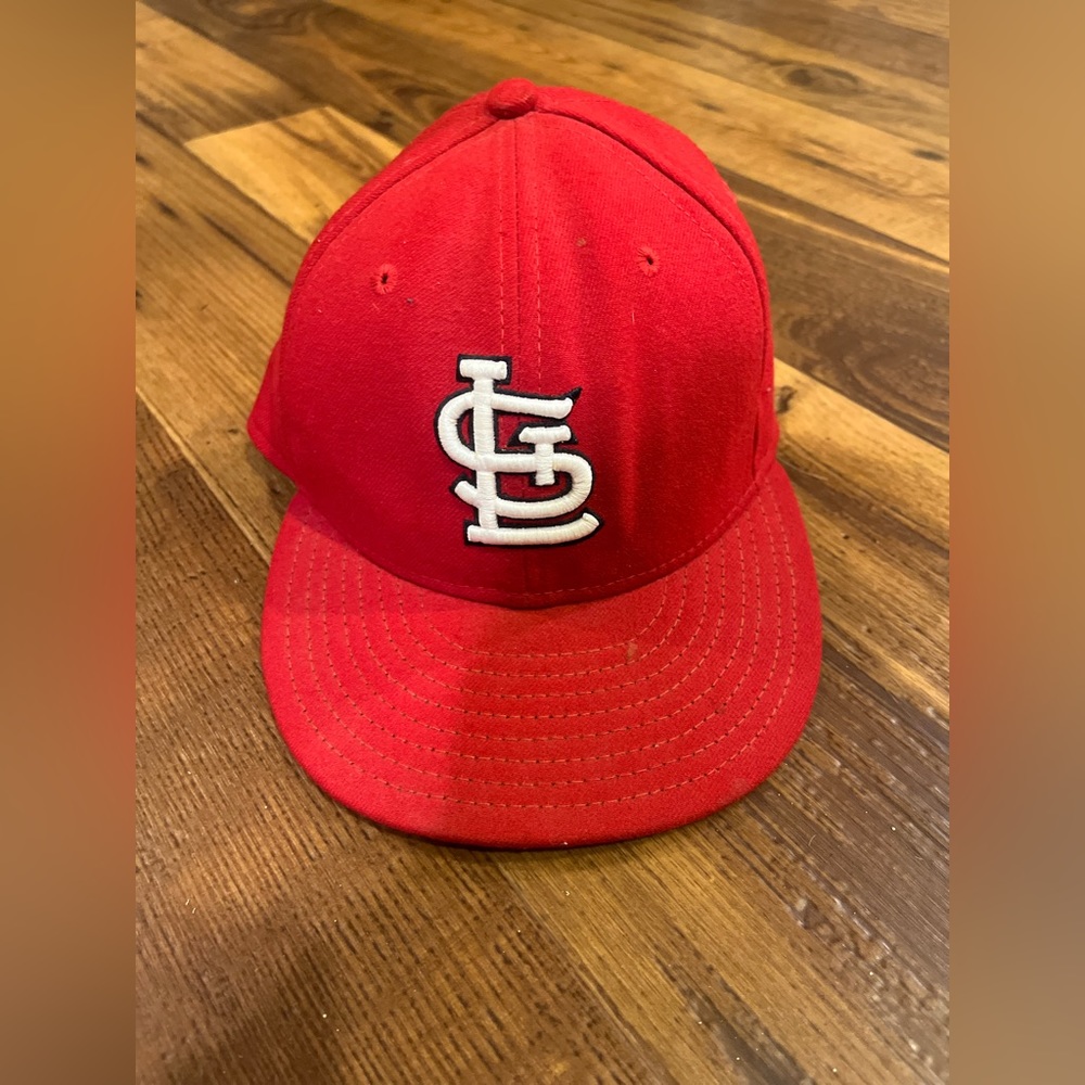 NWOT- St Louis Hat for Men